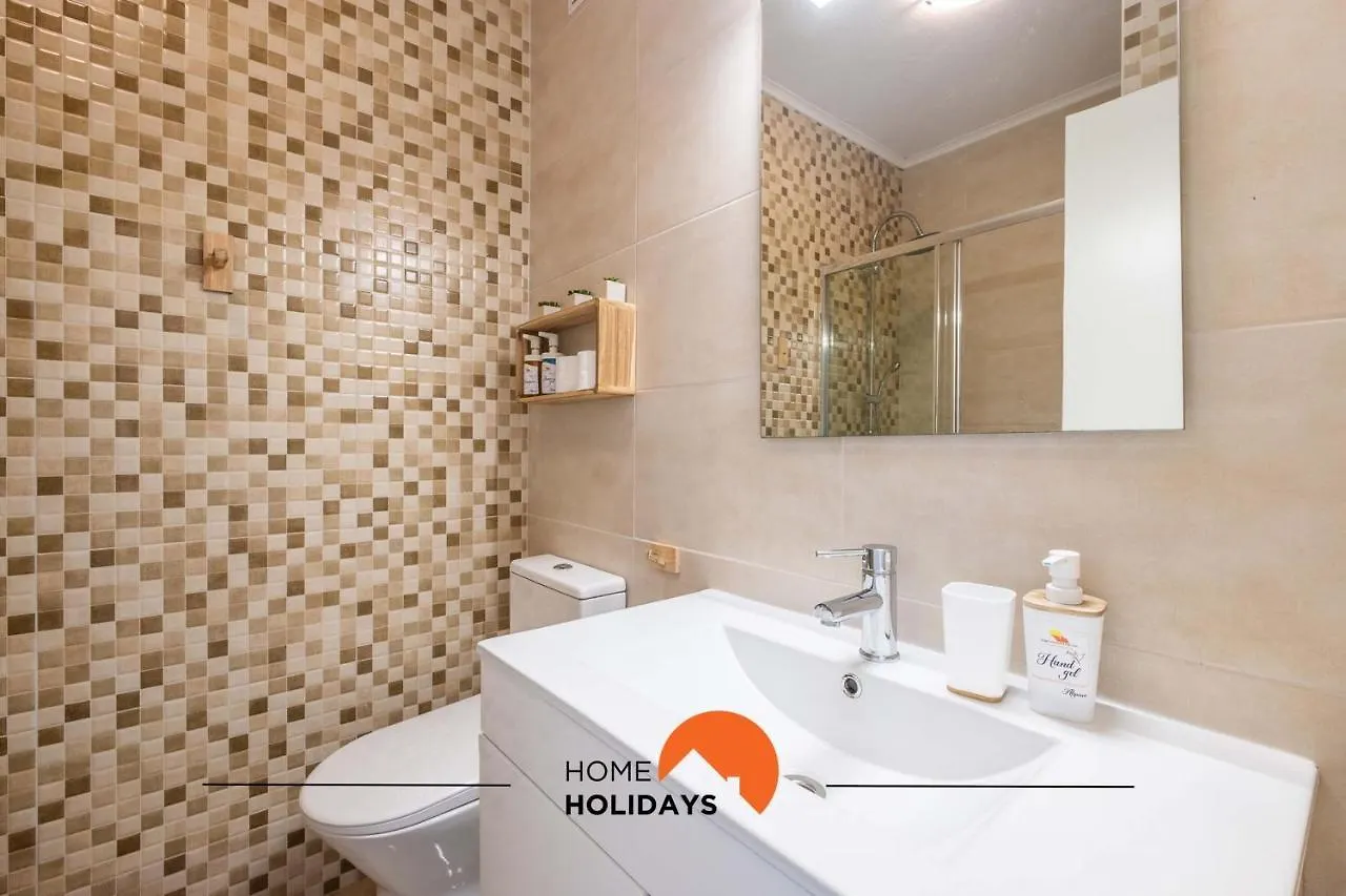 #006 Foxy D By Home Holidays Albufeira 0*,  Portugal